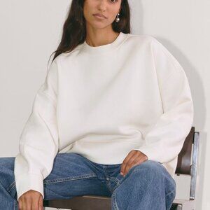Everlane Laid-Back Sweatshirt in Bone